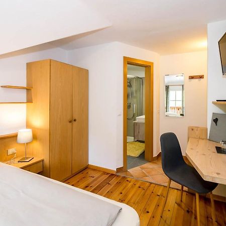 Haus Claudia B&B 노바레반떼 외부 사진