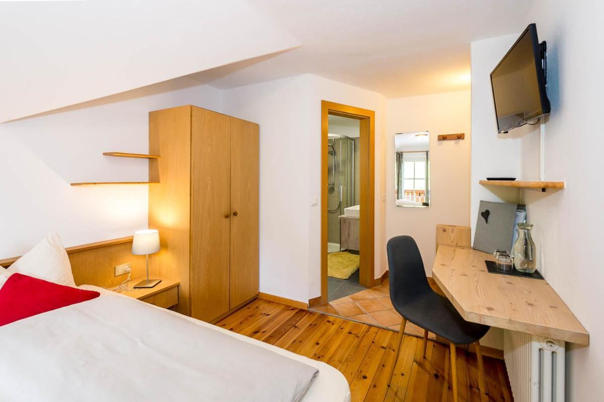 Haus Claudia B&B 노바레반떼 외부 사진
