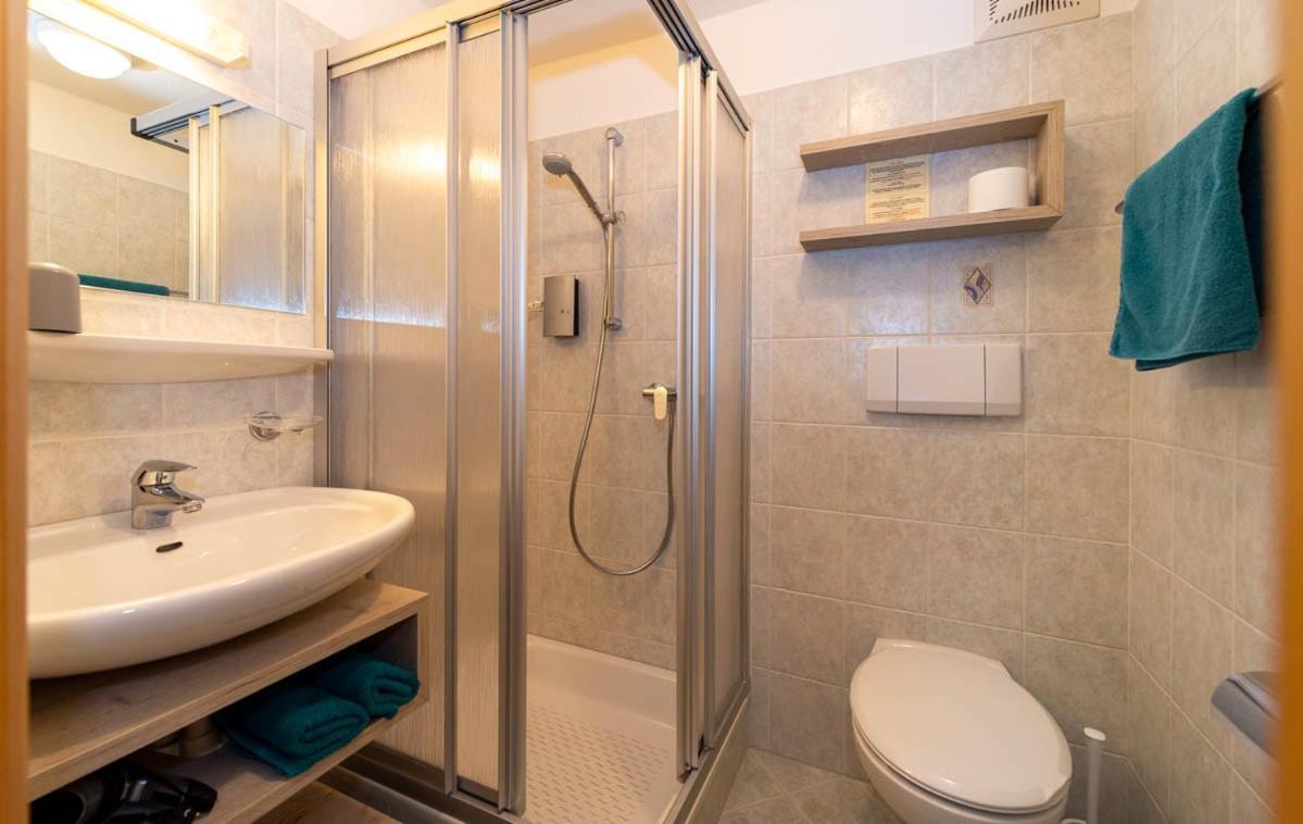 Haus Claudia B&B 노바레반떼 외부 사진