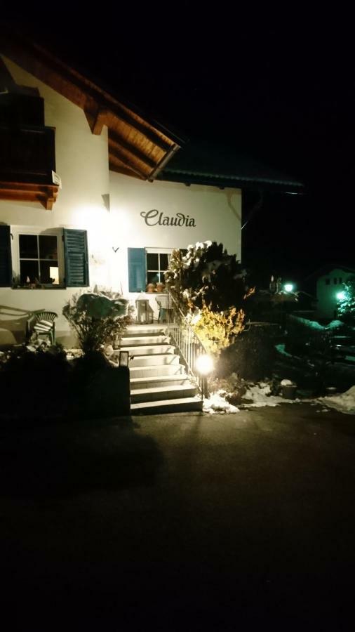 Haus Claudia B&B 노바레반떼 외부 사진