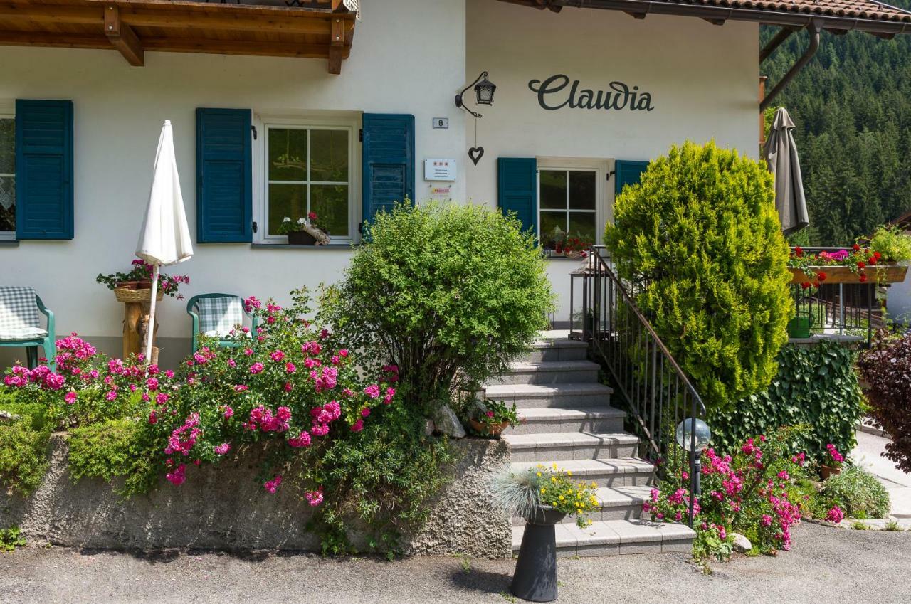 Haus Claudia B&B 노바레반떼 외부 사진